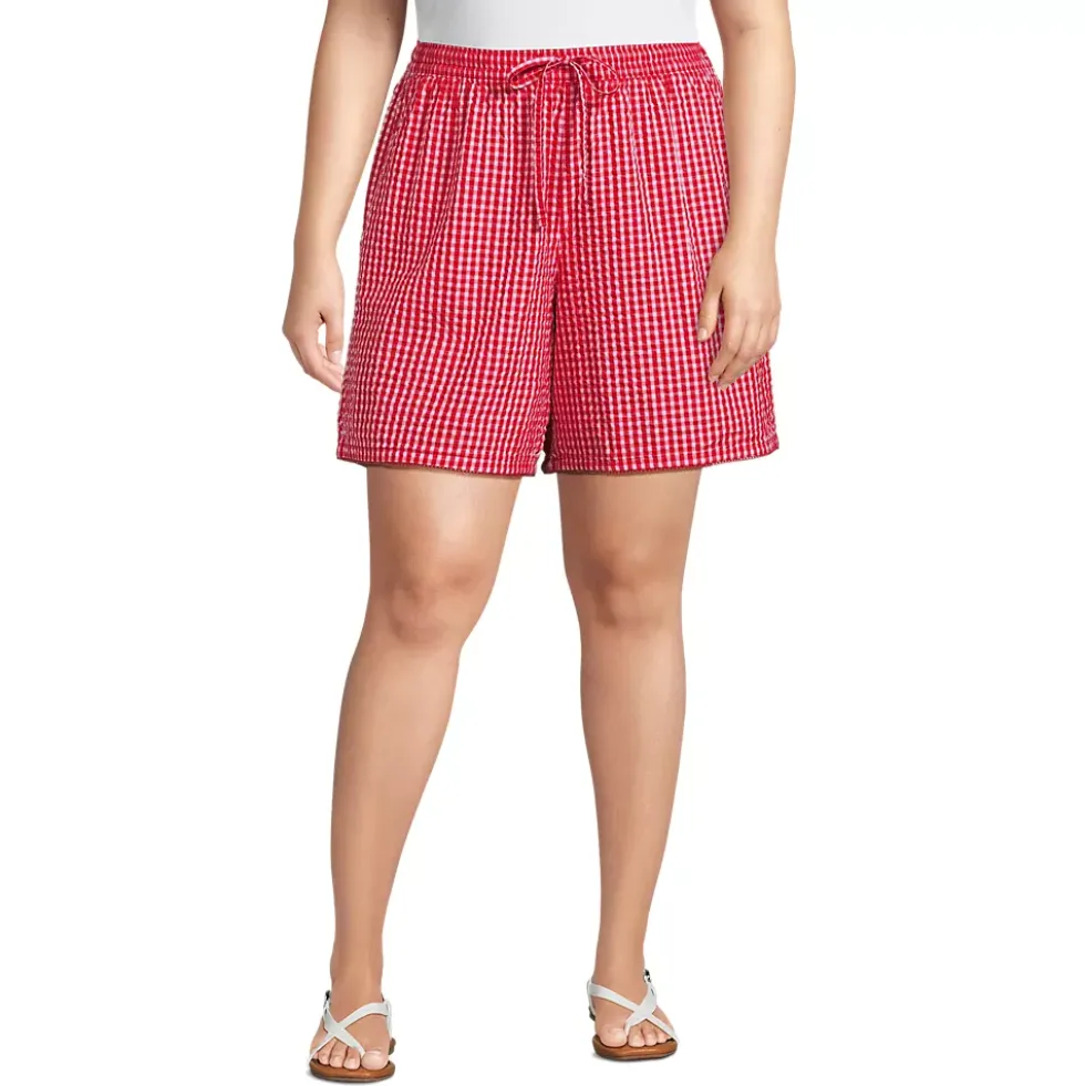 Women's Seersucker High Rise Pull On 7" Shorts