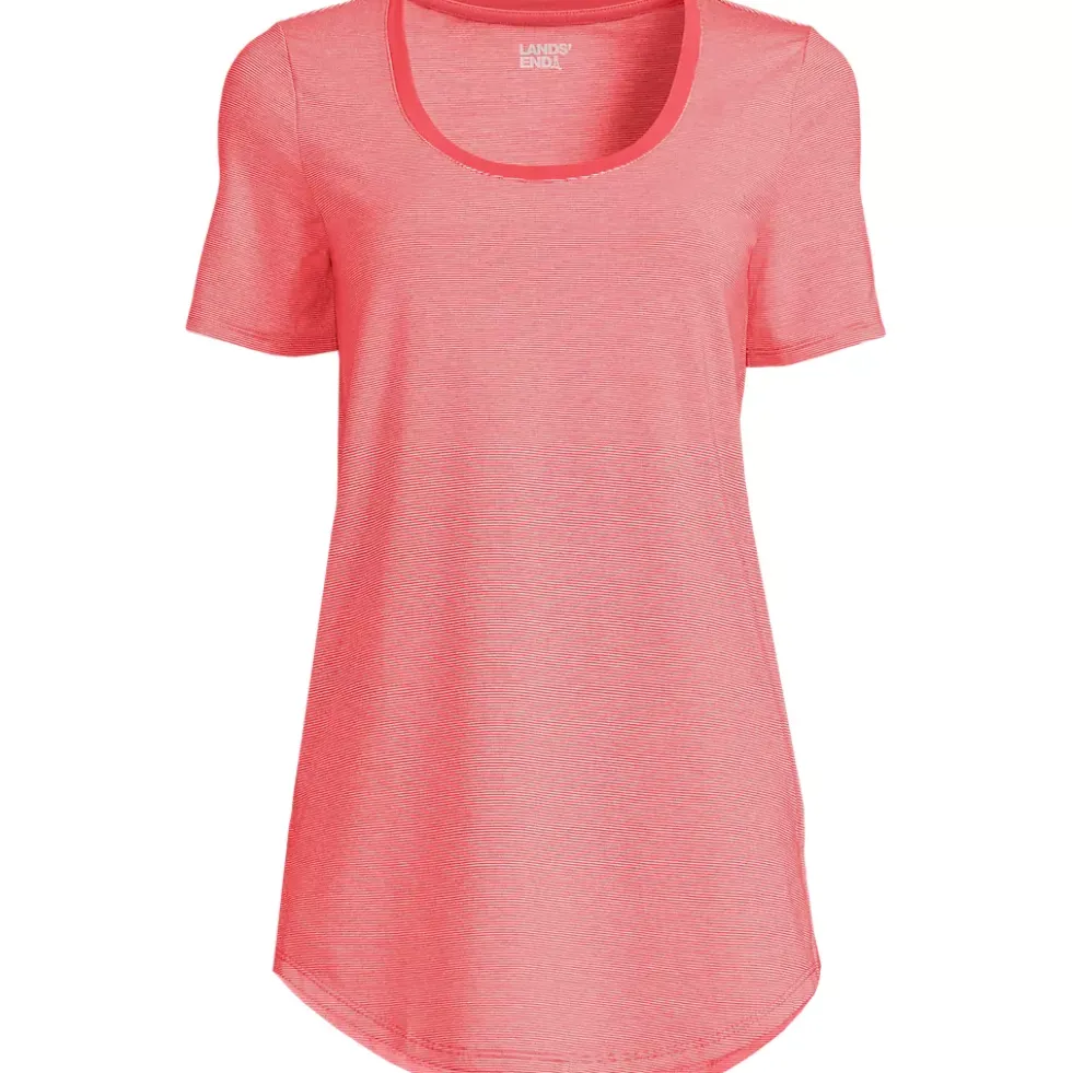 Women's Short Sleeve Power Performance Scoop Neck Curved Hem Tunic Tee
