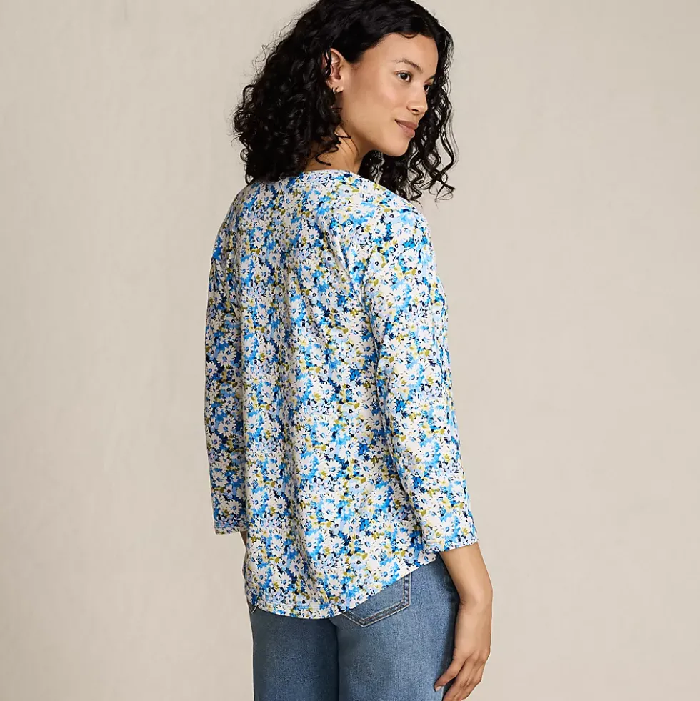 Women's 3/4 Sleeve Lightweight Jersey Shirttail Tee