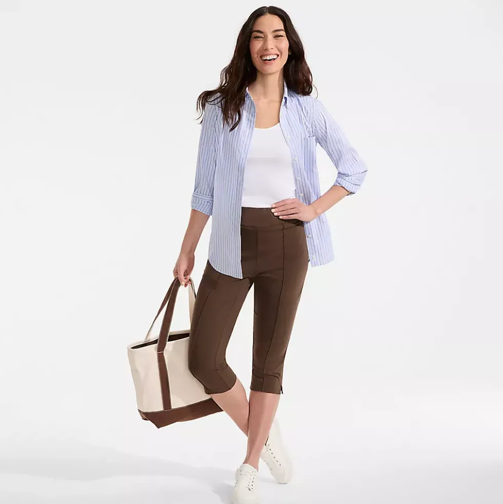 Women's Starfish High Rise Pintuck Capri Pants